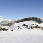 Blattlhof 4*