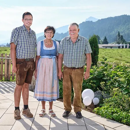 Blattlhof فندق 4*